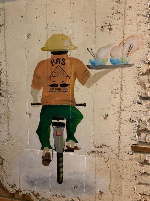 Ba's mural delivery
